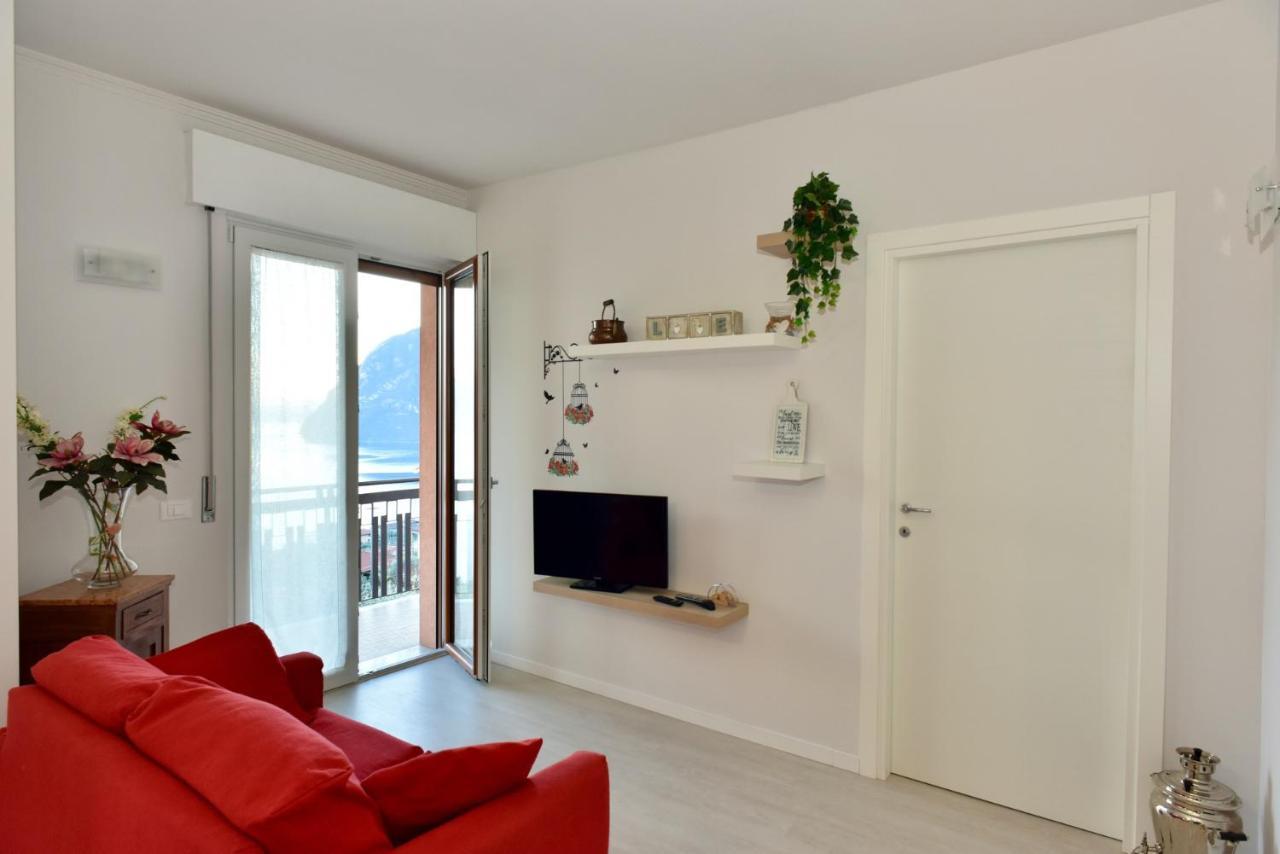 Casa Sissi Διαμέρισμα Riva di Solto Εξωτερικό φωτογραφία